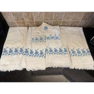 Vintage Dundee 7 Piece Set Bath & Hand Towel Retro Blue Floral Embroidery U.S.A.